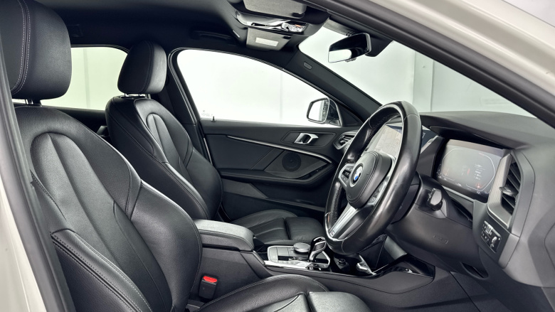 BMW 1 Series 118i [136] M Sport 5dr Step Auto [LCP] Petrol Hatchback